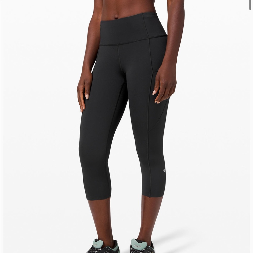 Lululemon reflective Fast and Free crop 19 inch